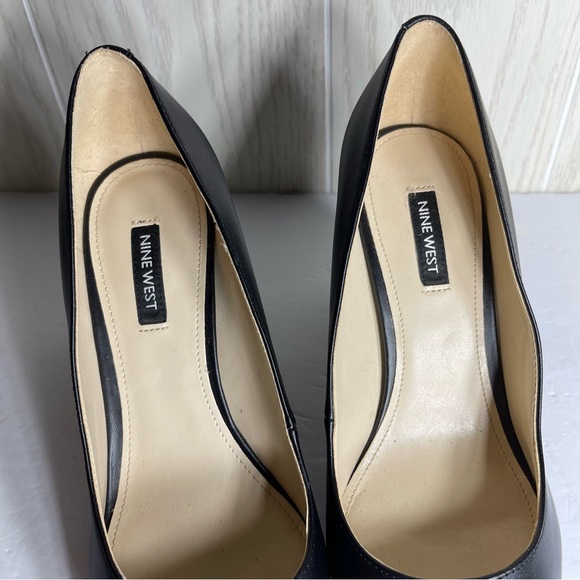 Nine West Size 9M Cara 3 Pointed Toe Dress Block Heels - Excellent Condition - Picture 6 of 16